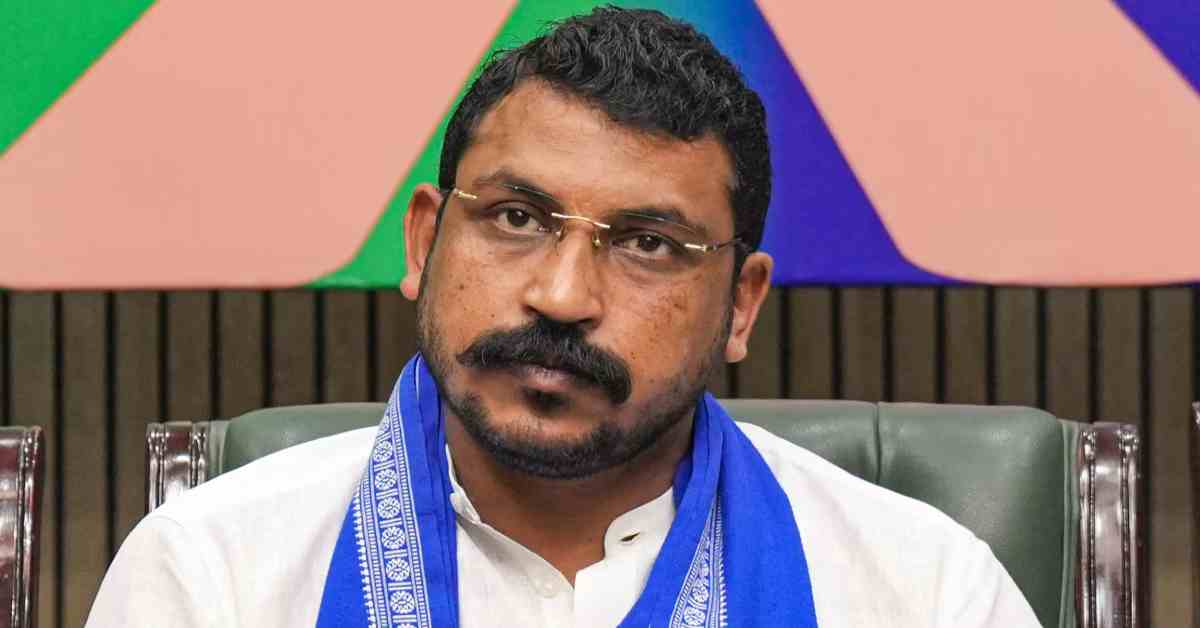 ‘CM ने मेरा नाम लिया है तो बताओ, वर्ना’…सवाल पूछने पर भड़क उठे भीम आर्मी चीफ, जानिए चंद्रशेखर आजाद रावण ने ऐसा क्या कहा?
