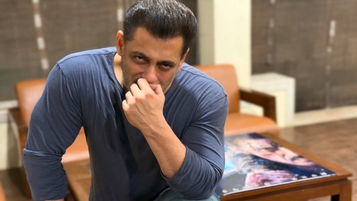 Salman Khan ने नीली टी-शर्ट में शेयर किया फोटो, नई फिल्म को लेकर होने लगी चर्चा …