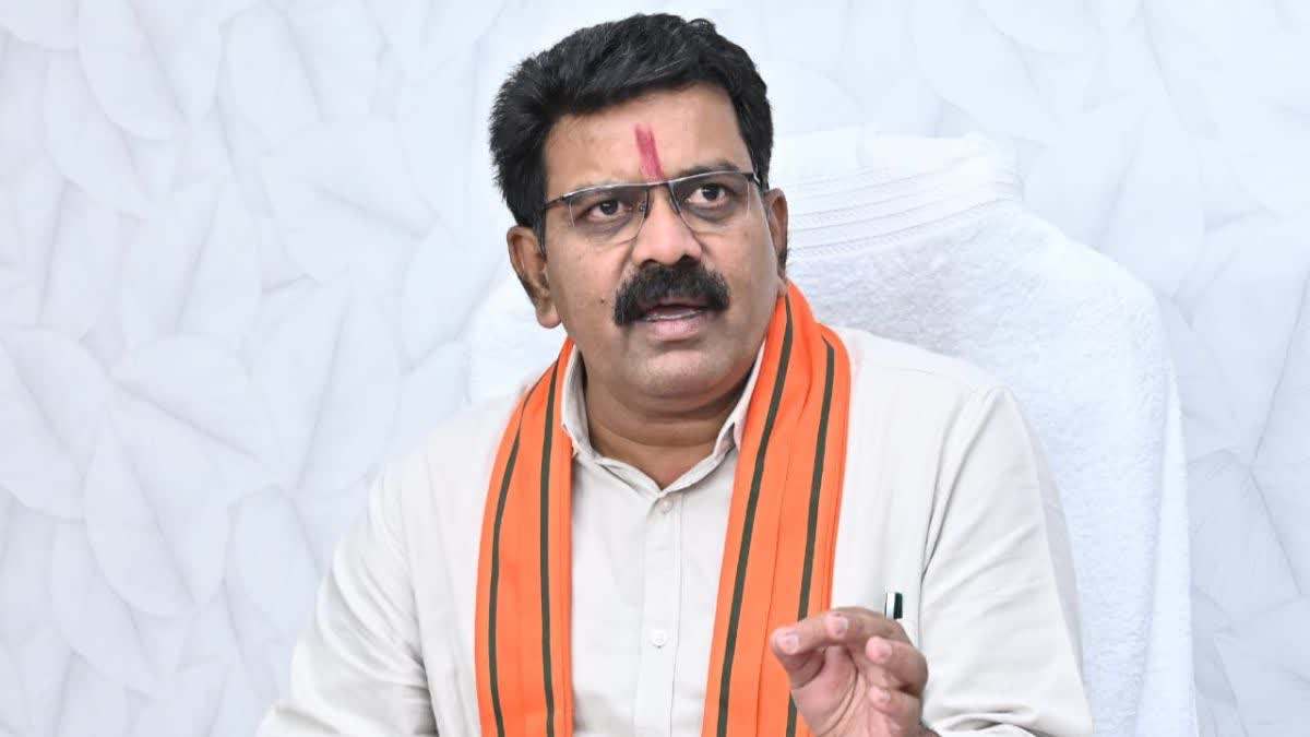 डिप्टी सीएम विजय शर्मा ने कांग्रेस पर कसा तंज, कहा – मुझे खरगे जी के मोबाइल की चिंता…