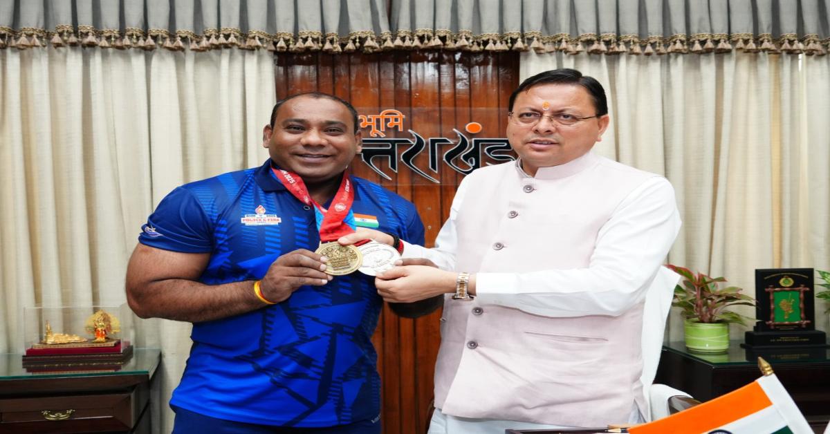 अमेरिका में भारत और उत्तराखंड का नाम रौशन करने के बाद देवभूमि पहुंचे वेटलिफ्टर मुकेश पाल, सीएम से की मुलाकात