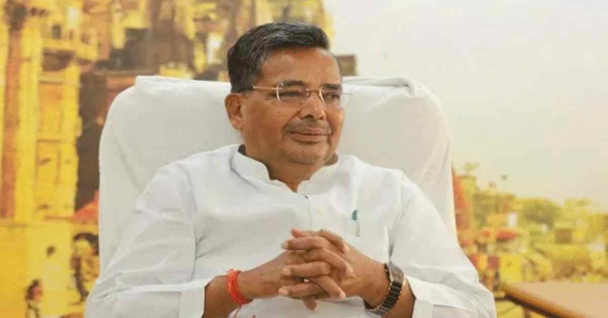 एक्शन में योगी सरकार के मंत्रीः जयवीर सिंह ने रिक्त पदों को शीघ्र भरने की दी हिदायत, काम में कोताही बरतने पर सख्त कार्रवाई की कही बात