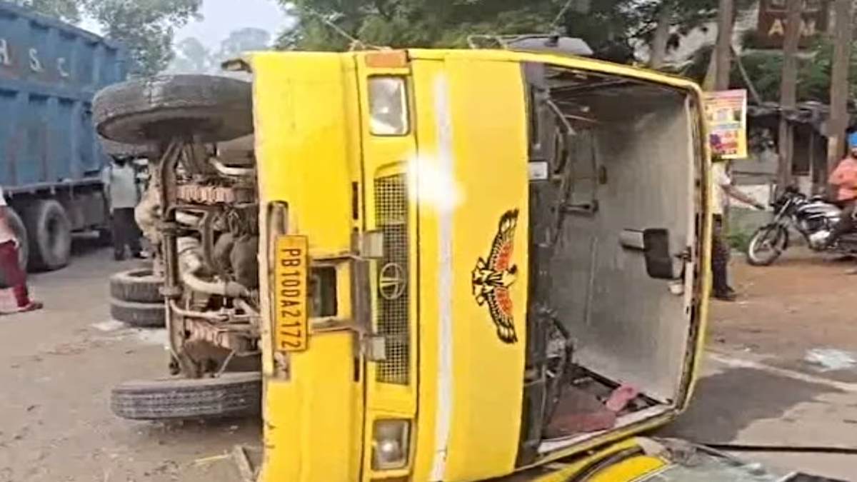Breaking News: फैक्ट्री बस और टिपर की टक्कर, 20 से ज्यादा महिलाएं घायल