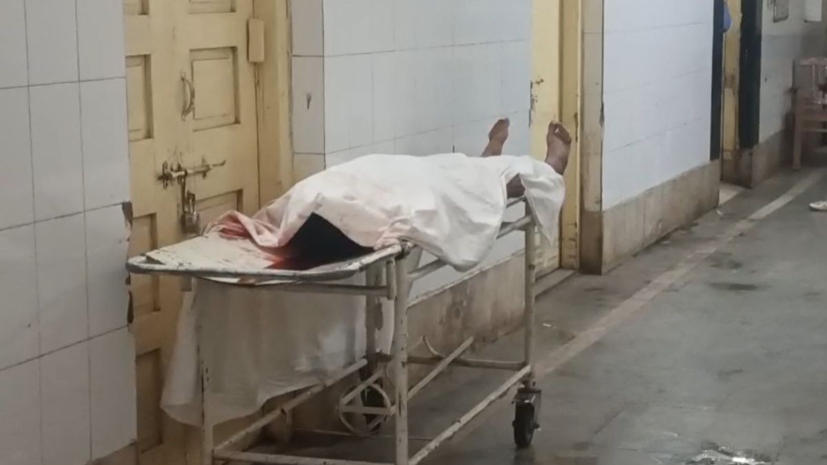दोस्त के पिता की गोली मारकर हत्याः देर रात की वारदात, पुलिस ने एनकाउंटर कर एक आरोपी को पकड़ा