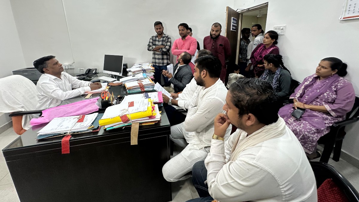 Exclusive: भर्ती घोटाला! सरकारी स्कूलों के लिए 2-3 लाख में बिका व्यावसायिक प्रशिक्षकों का पद, अभ्यर्थियों ने हल्ला बोल दी चेतावनी