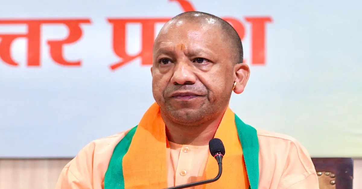 बाराबंकी हादसे का सीएम योगी ने लिया संज्ञान, मृतकों के परिजनों के प्रति व्यक्त की संवेदना, राहत कार्य में तेजी लाने और घायलों के बेहतर इलाज का दिया निर्देश