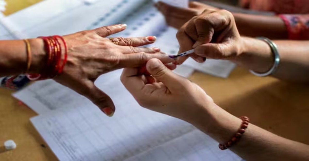 Uttarakhand Panchayat Elections : 12 जिलों के 40 विकासखंडों में मतदान जारी, सीएम ने की मतदाताओं से बढ़-चढ़कर हिस्सा लेने की अपील