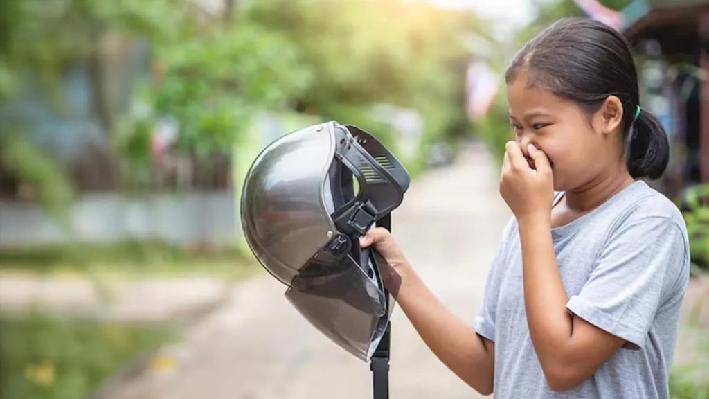 Helmet Odor Removal Tips
