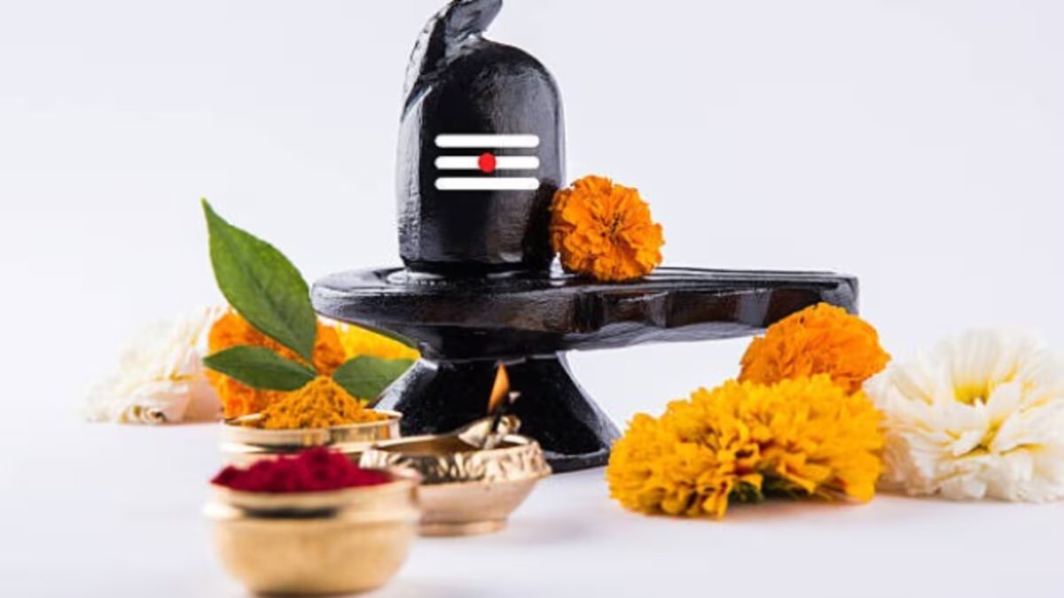 Sawan Somwar 2025: सावन सोमवार में उपवास से पहले इन 2 नियमों का पालन करना जरूरी, नहीं तो अधूरा रह जाएगा व्रत…