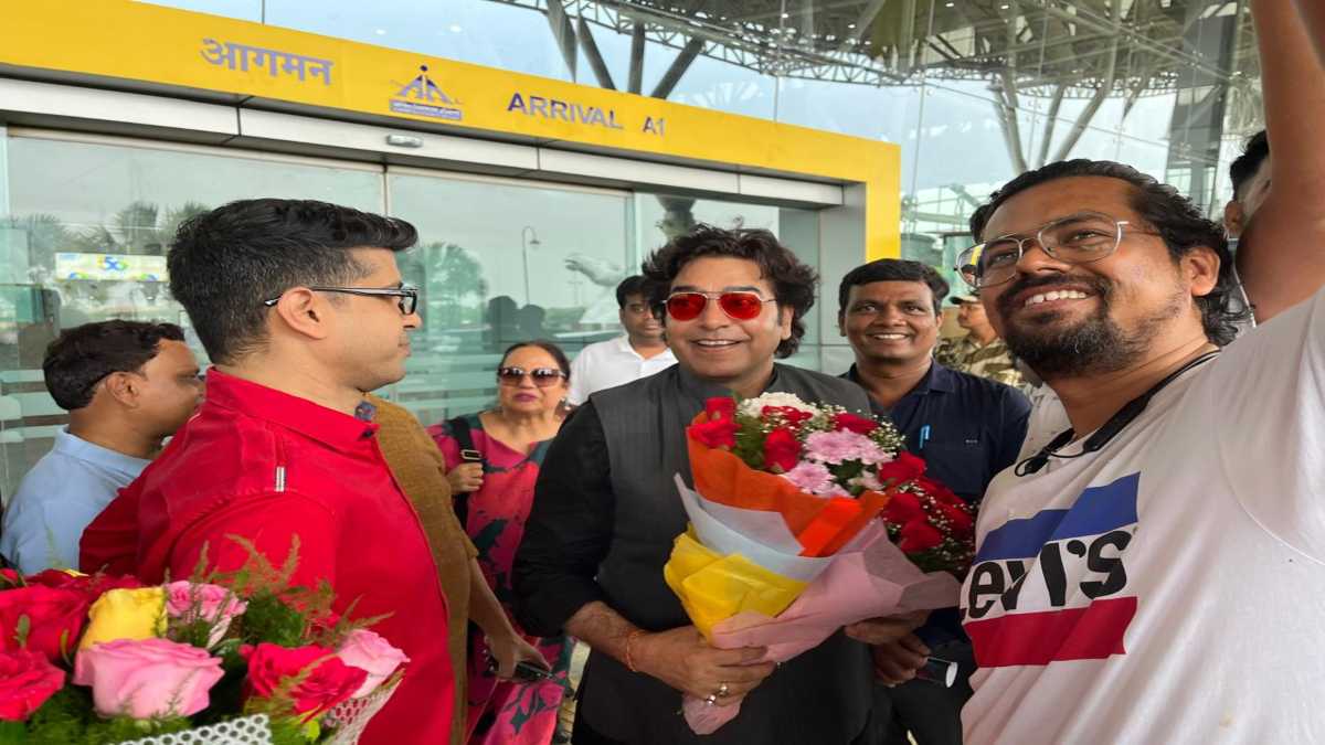 Rise & Shine Season 2 : रायपुर पहुंचे मशहूर अभिनेता आशुतोष राणा, न्यूज 24 एमपी/सीजी और लल्लूराम डॉट कॉम के कार्यक्रम में होंगे शामिल