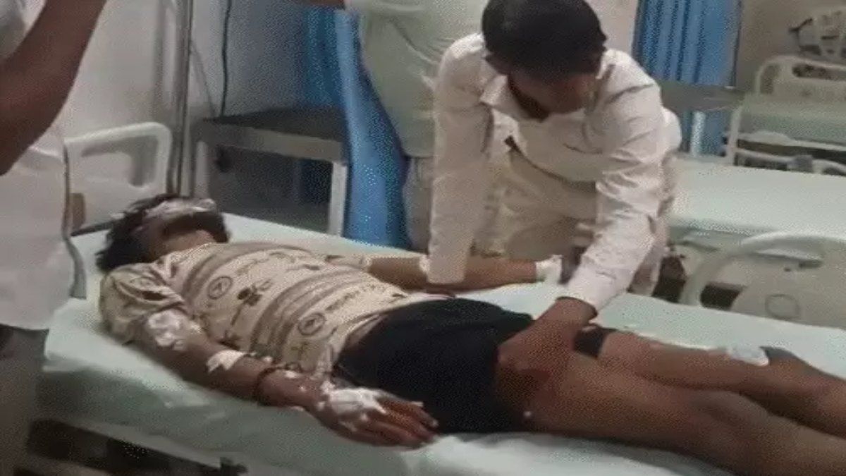 अलवर में कांवड़ यात्रा के दौरान बड़ा हादसा, हाईटेंशन लाइन से डीजे ट्रक में दौड़ा करंट – 2 श्रद्धालुओं की मौत, 30 से ज्यादा घायल