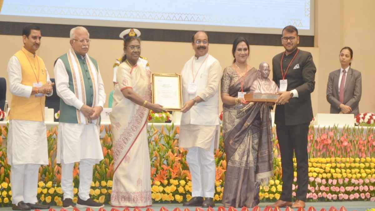 स्वच्छ सर्वेक्षण 2024-25 : छत्तीसगढ़ के 7 नगरीय निकायों को मिला राष्ट्रीय पुरस्कार, स्वच्छ शहरों में अंबिकापुर, पाटन और विश्रामपुर ने देश में किया टाॅप