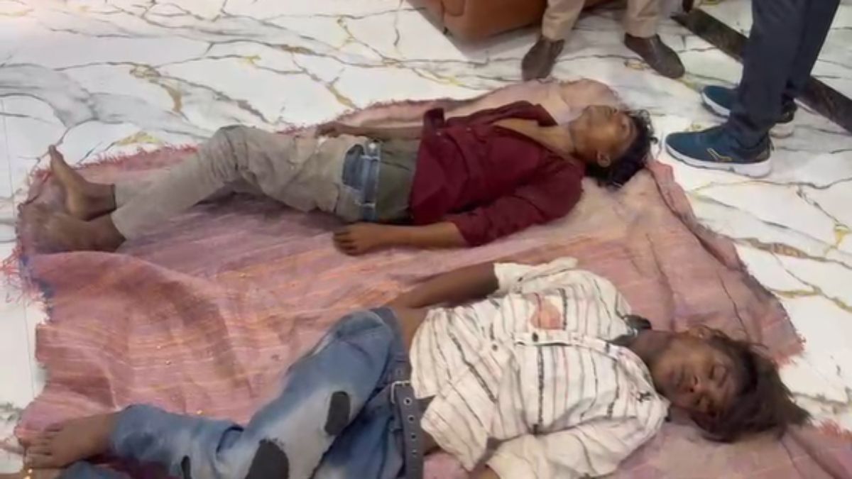 दिल दहलाने वाली घटनाः परिजन और समाज के लोग बाहर बैठे रहे और दो युवकों ने कमरे में लगा ली फांसी, बाली उमर की नादानी का खौफनाक अंत, ये रही वजह