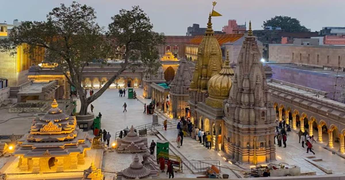 अब काशी विश्वनाथ मंदिर में नहीं ले जा सकेंगे ये चीज, मंदिर न्यास ने लिया निर्णय