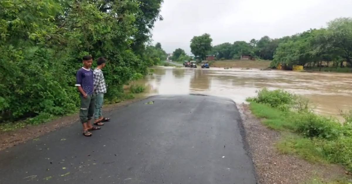 नरसिंहपुर में उफान पर नदी-नाले: बरगी डैम के 9 गेट खुलने पर अलर्ट, घाटों पर लगाए चेतावनी बोर्ड