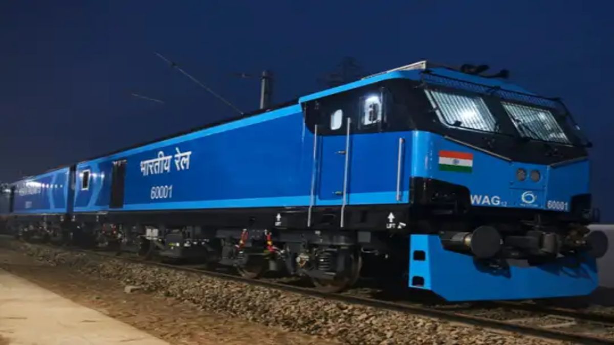 भारत का सबसे ताकतवर स्वदेशी इलेक्ट्रॉनिक रेल इंजन तैयारः जल्द ही भोपाल में ट्रायल पर दौड़ते नजर आएगा