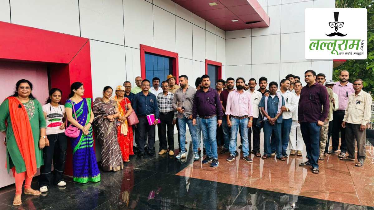 संगीत विश्वविद्यालय की कुलपति के ‘अभिशाप’ वाले बयान पर बवाल: संयुक्त गैर शिक्षक कर्मचारी संघ ने जताया विरोध, 17 जुलाई से अनिश्चितकालीन हड़ताल पर जाने की घोषणा की