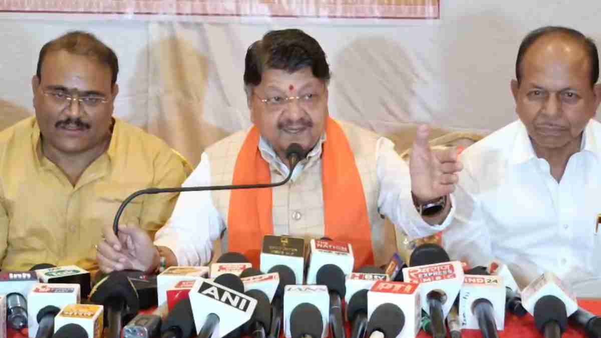 मंत्री कैलाश विजयवर्गीय की फिसली जुबान: बोले- ‘वीडी शर्मा जिंदाबाद, हेमंत खंडेलवाल मुर्दाबाद’, फिर पत्रकारों को दी चेतावनी- ‘डिलीट कर देना नहीं तो मैं ठीक कर दूंगा’, देखें Video