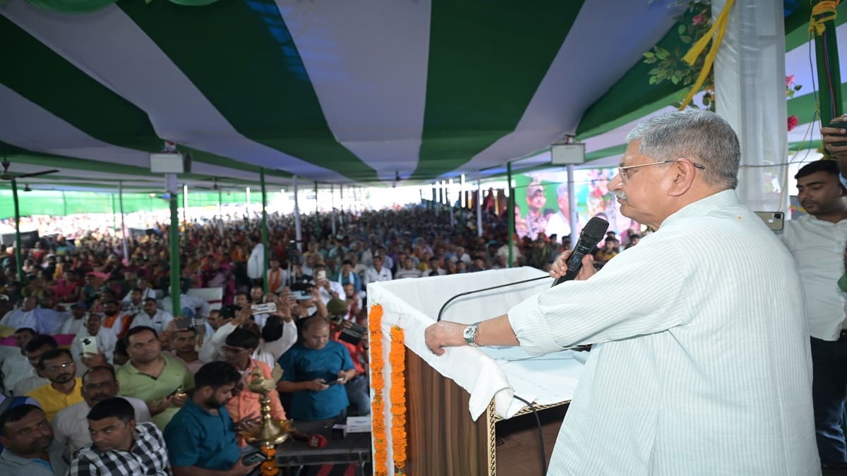 Lalan Singh : बिहार चुनाव से पहले सावन में मटन भोज बना विवाद का ‘मसाला’, ललन सिंह की दावत पर गरमाई सियासत