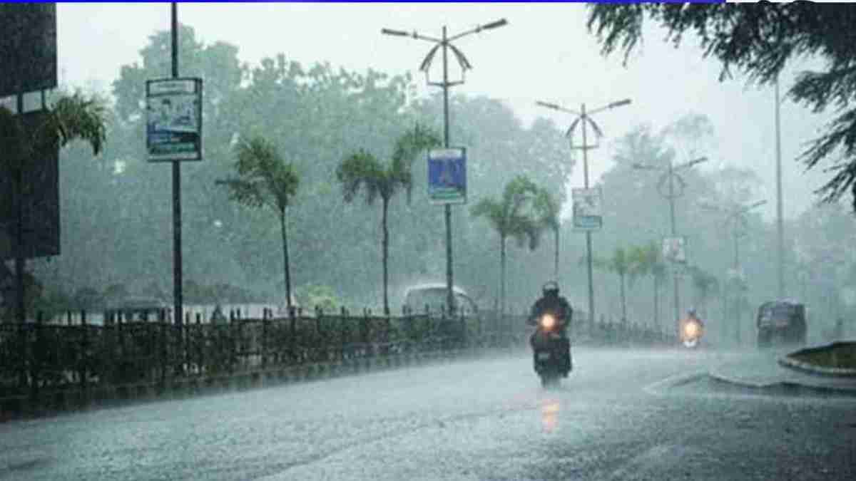 MP Weather Update: मध्य प्रदेश में अगले दो दिन भारी बारिश का अलर्ट, 12 जिलों में ऑरेंज और येलो अलर्ट जारी
