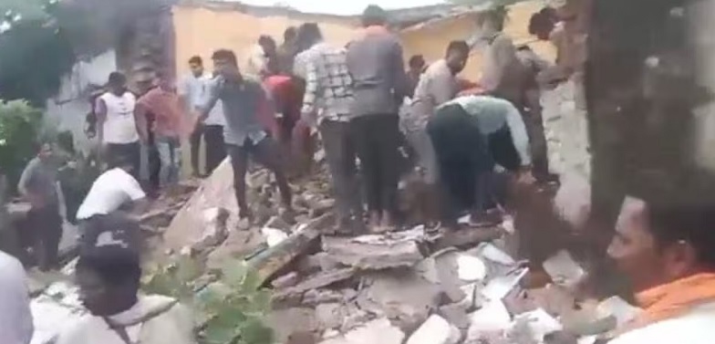 Rajasthan News: 7 बच्चों की मौत के बाद जागी राजस्थान सरकार, 18 जर्जर स्कूलों को तोड़ा जाएगा, 53 आंगनवाड़ियों को शिफ्ट करने का आदेश