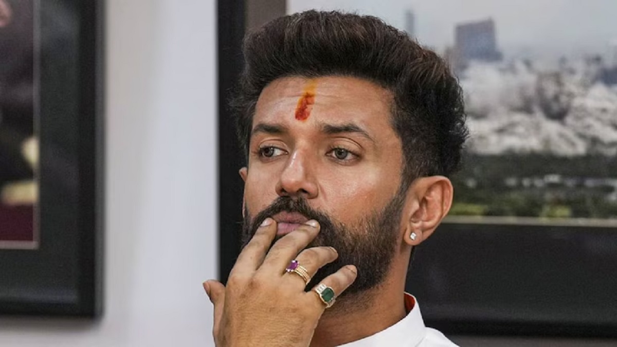 टूट के कगार पर चिराग पासवान की पार्टी! सारण में पूर्व जिलाध्यक्ष समेत 129 पदाधिकारियों ने दिया इस्तीफा, जीजा अरुण भारती पर लगा गंभीर आरोप