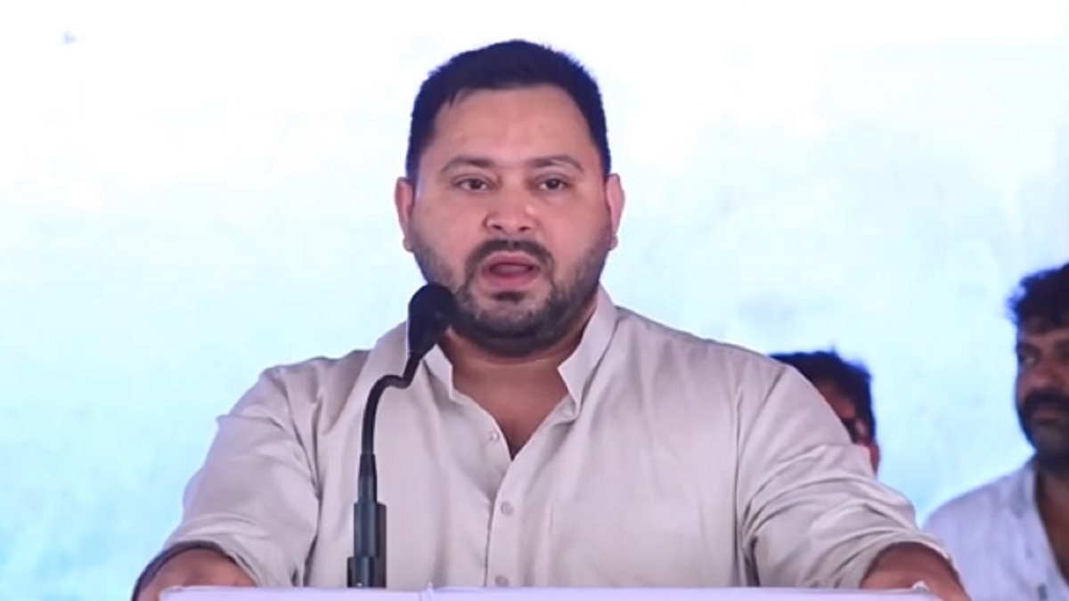 Vote Adhikar Yatra: ‘बिहारियों को कमजोर नहीं समझे प्रधानमंत्री’, तेजस्वी का बड़ा हमला, कहा- यहां खैनी के साथ रगड़ा जाता है चूना