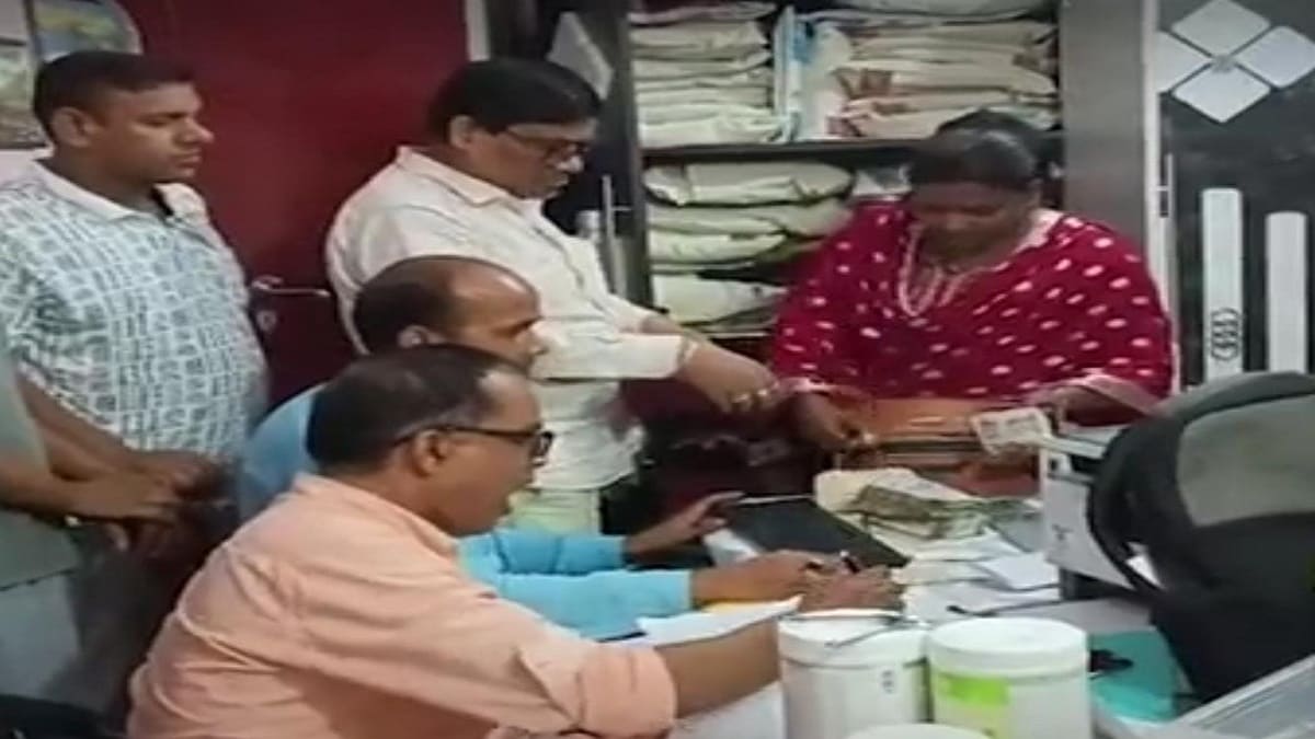 निगरानी विभाग की रेड में इंजीनियर से जुड़े लाखों रुपए और करोड़ों की संपत्ति का खुलासा