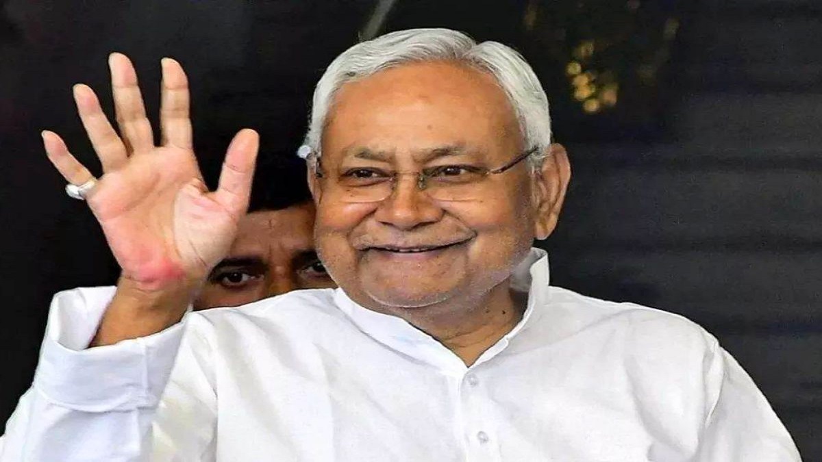 Bihar Cabinet Meeting: नीतीश कैबिनेट की महत्वपूर्ण बैठक आज, इन एजेंडों पर लग सकती है मुहर