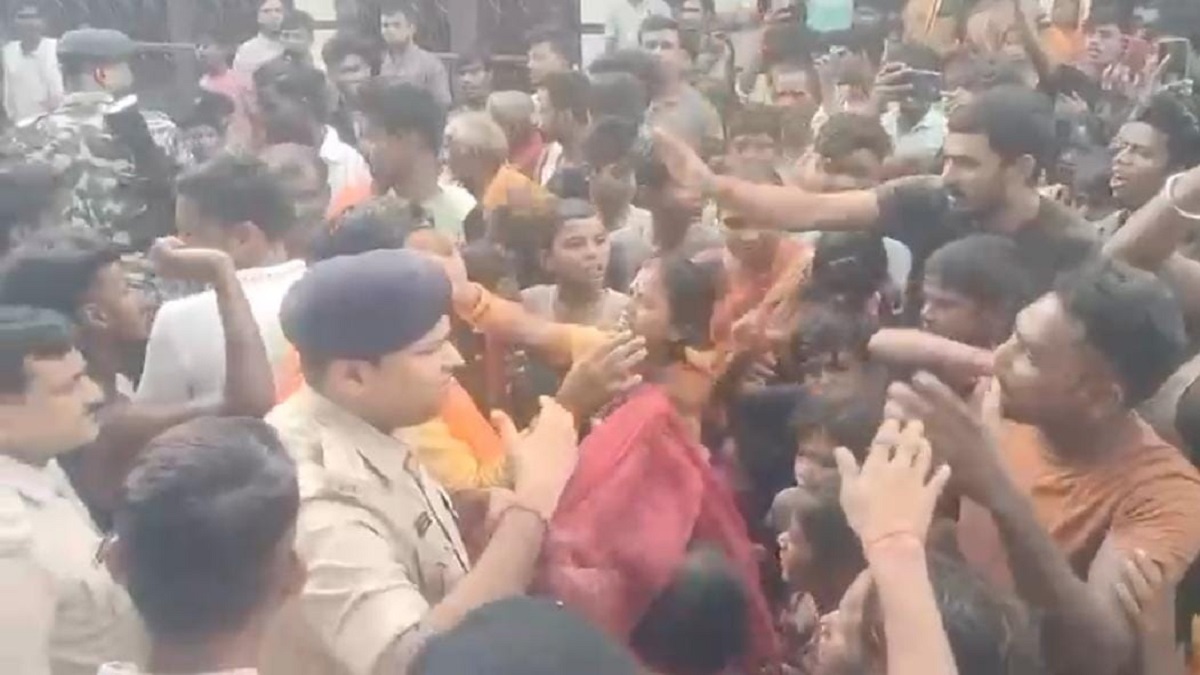 मोतिहारी: हाजत में कैदी की संदिग्ध मौत, आक्रोशित भीड़ ने किया थाने का घेराव, सुबह हुई थी गिरफ्तारी