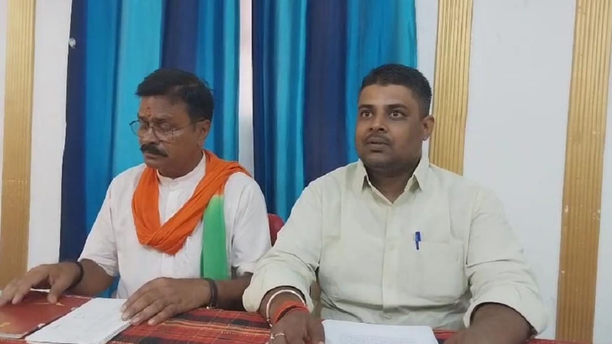 मोतीहारी नगर निगम में सियासी तूफान, मेयर और डिप्टी मेयर के बीच आरोपों का सिलसिला जारी