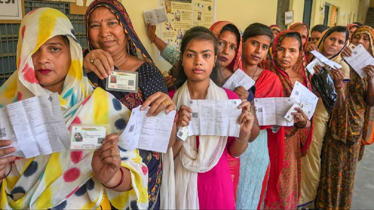 विधानसभा चुनाव से पहले बिहार में सभी मतदाताओं को मिलेगा नया वोटर आईडी कार्ड, आपको करना होगा यह काम