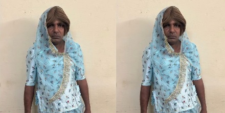 Rajasthan News: महिला की वेशभूषा में छिपा रहा इनामी बदमाश, गिरफ्तार