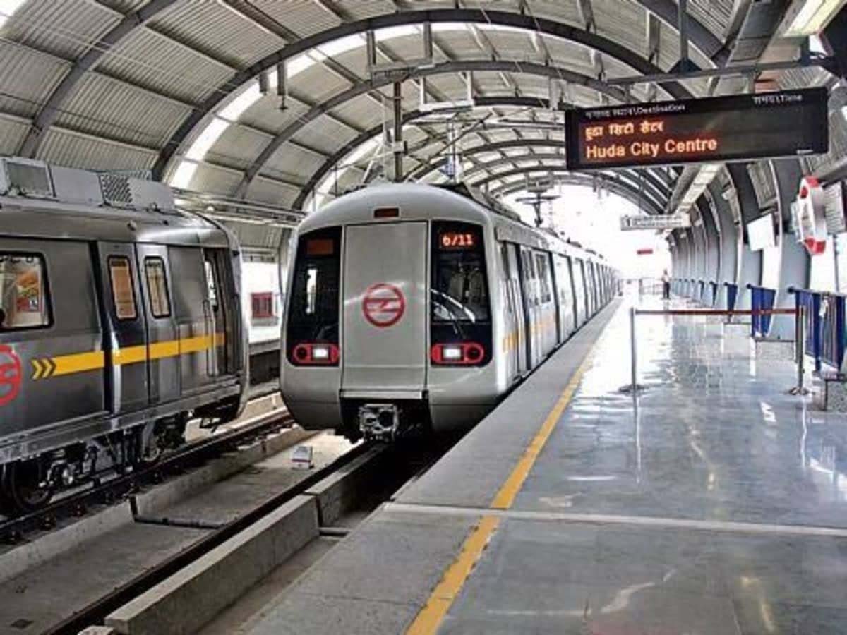 Independence Day: 15 अगस्त से पहले अलर्ट पर Delhi Metro, बढ़ाई गई सुरक्षा व्यवस्था, DMRC ने लोगों से की अपील
