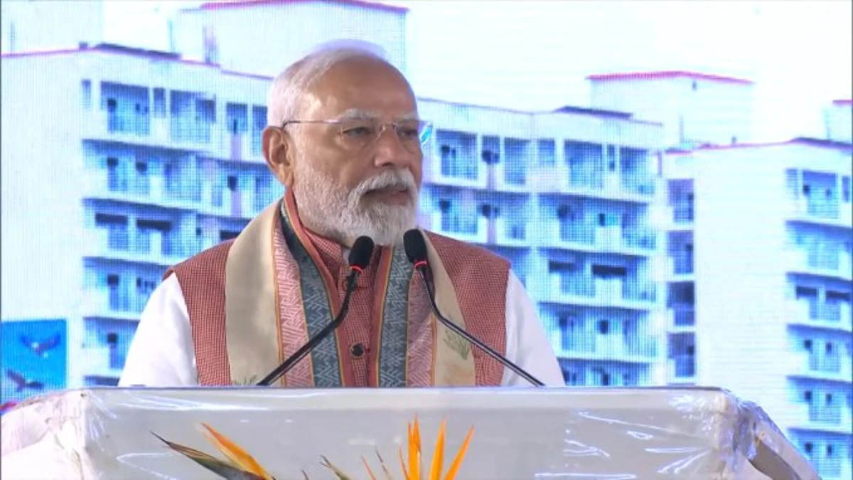 PM मोदी ने दिल्ली में सांसदों के लिए बने 184 फ्लैट्स का किया उद्घाटन, आधुनिक सुविधाओं और ग्रीन टेक्नोलॉजी से लैस