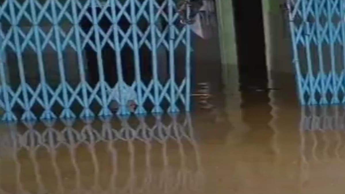 Bihar Flood : बिहार में बाढ़ का कहर, इंजीनियरिंग कॉलेज जलमग्न, छात्र सुरक्षित स्थानों पर शिफ्ट