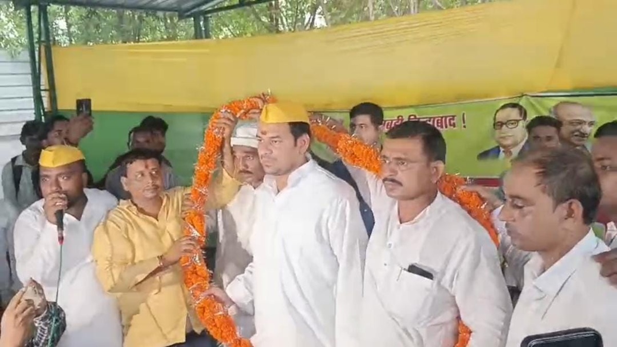 तेज प्रताप की पार्टी में शामिल हुए कई नेता, एक सीट पर उम्मीदवार घोषित, राजद और तेज प्रताप यादव के बीच घमासान तेज?