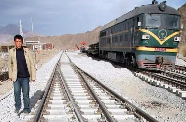 LAC के पास चीन की नई रेल परियोजना, अक्साई चिन क्षेत्र से होकर गुजरेगी ट्रेन ; भारत के लिए खतरे की घंटी