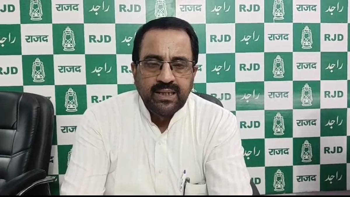 Bihar News : तेजस्वी यादव की लोकप्रियता से भाजपा-जदयू में घबराहट, राजद प्रवक्ता का आरोप