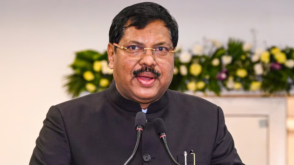 ‘ना मैं समाचार देखता हूं, ना ही यूट्यूब पर इंटरव्यू के आधार पर फैसला सुनाता हूं’; सुनवाई में बोले CJI गवई