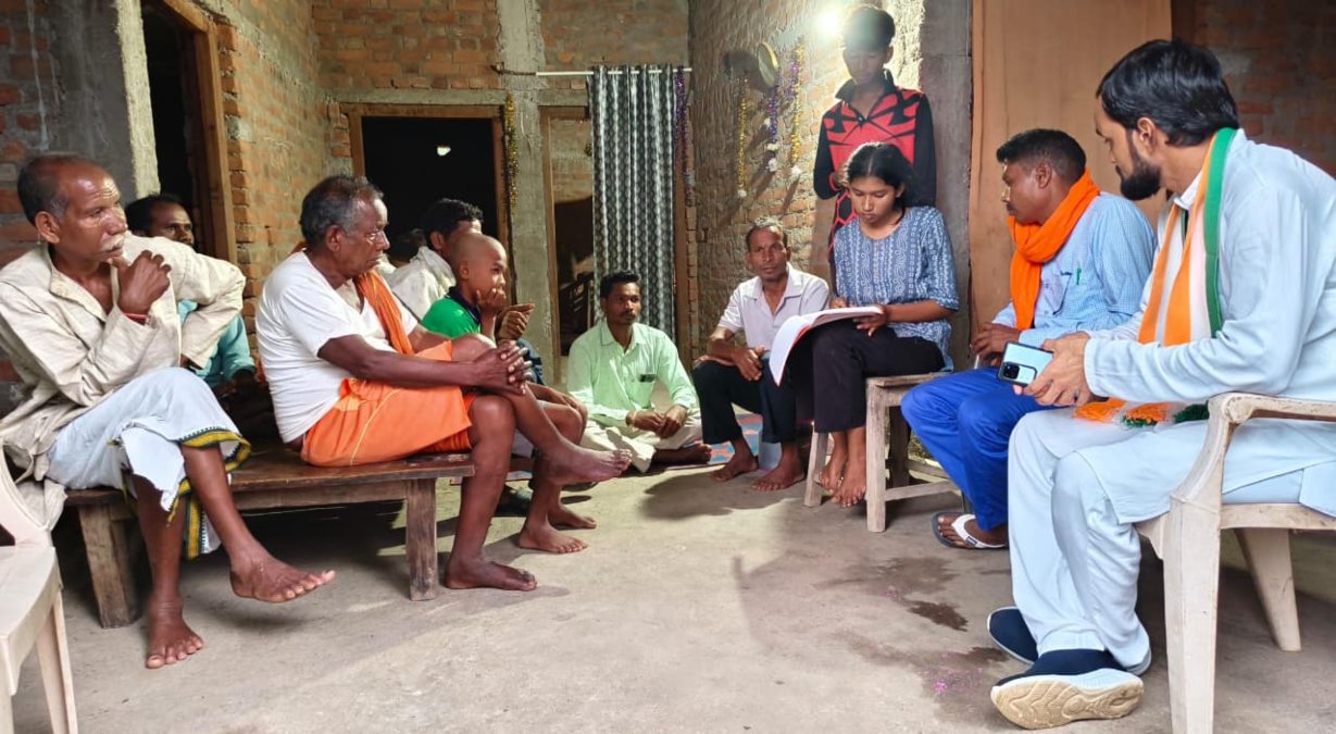 CG News : झोला छाप डॉक्टरों की लापरवाही से युवक की मौत, आदिवासी समाज में भारी आक्रोश, 50 लाख मुआवजे की मांग