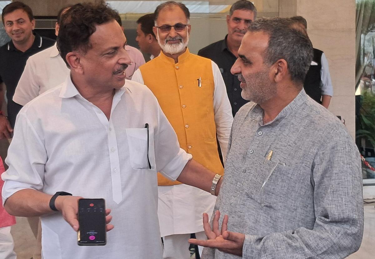 दिल्ली कॉन्स्टीट्यूशन क्लब चुनाव विवादों में घिरा, कई सांसदों ने वोटिंग में गड़बड़ी का आरोप लगाया, लोकसभा स्पीकर से की शिकायत
