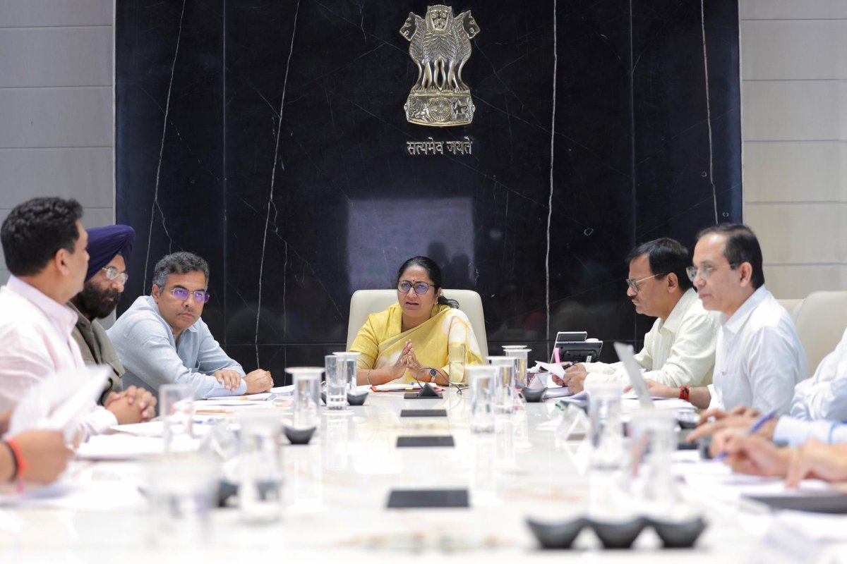 दिल्ली सरकार ने ई-समन और ई-वारंट सिस्टम लागू किया, अब व्हाट्सऐप और ईमेल पर कोर्ट का नोटिस मिलेगा