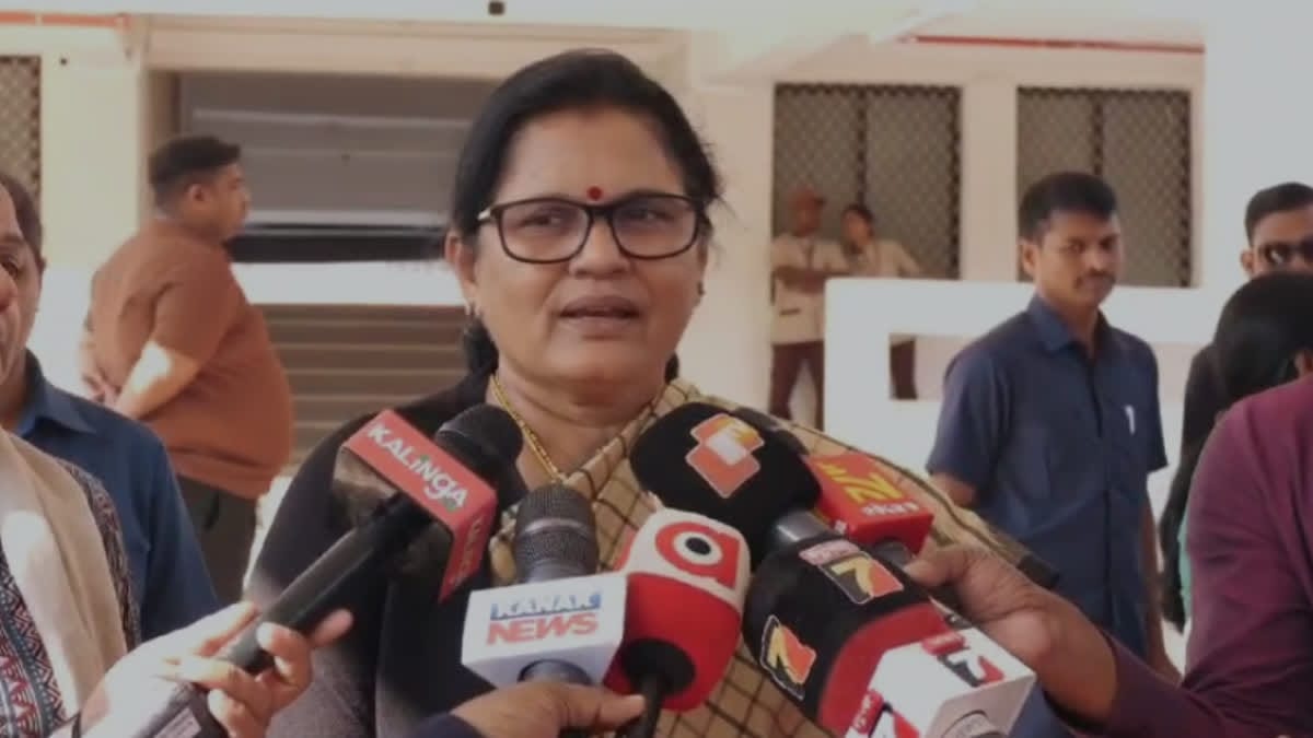 कटक : तारकाशी शिल्प को आधुनिक बनाने ओडिशा सरकार ने कॉमन फैसिलिटी सेंटर की आधारशिला रखी