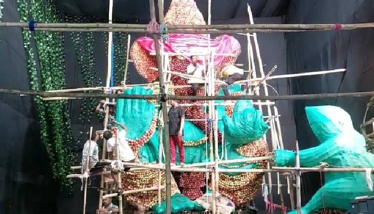 भगवान गणेश की फलदार मूर्ति ! संबलपुर में 26 फुट ऊँची सेब की मूर्ति बनेगी आकर्षण का केंद्र