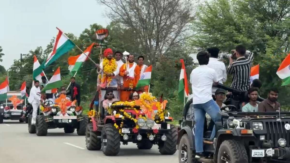 मंदसौर से पहलगाम तक निकली सबसे बड़ी तिरंगा यात्रा, आतंकियों ने जहां ‘निर्दोषों’ को मारी थी गोली, वहां फहराएंगे ‘भारत का झंडा’