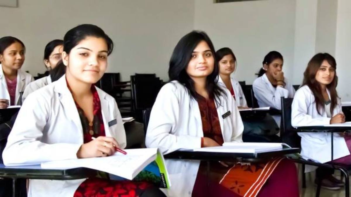 मध्य प्रदेश में मेडिकल छात्रों को बड़ी राहत: MBBS में दाखिले की समय सीमा बढ़ी, जानें अब कब तक कर सकेंगे आवेदन 