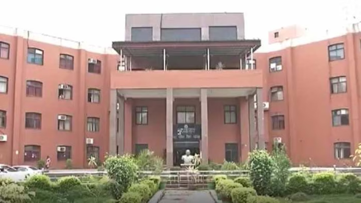 ग्वालियर नगर निगम ने दी राहत: संपत्ति कर में नहीं होगी बढ़ोतरी, अवैध कब्जों पर भी कार्रवाई का प्रस्ताव