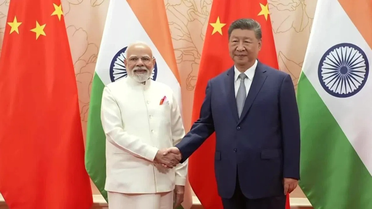 PM Modi China Visit LIVE: पीएम मोदी-शी जिनपिंग की हुई मुलाकात; प्रधानमंत्री बोले- हम संबंधों को आगे बढ़ाने के लिए प्रतिबद्ध, जिनपिंग ने कहा – भारत-चीन का साथ आना जरूरी