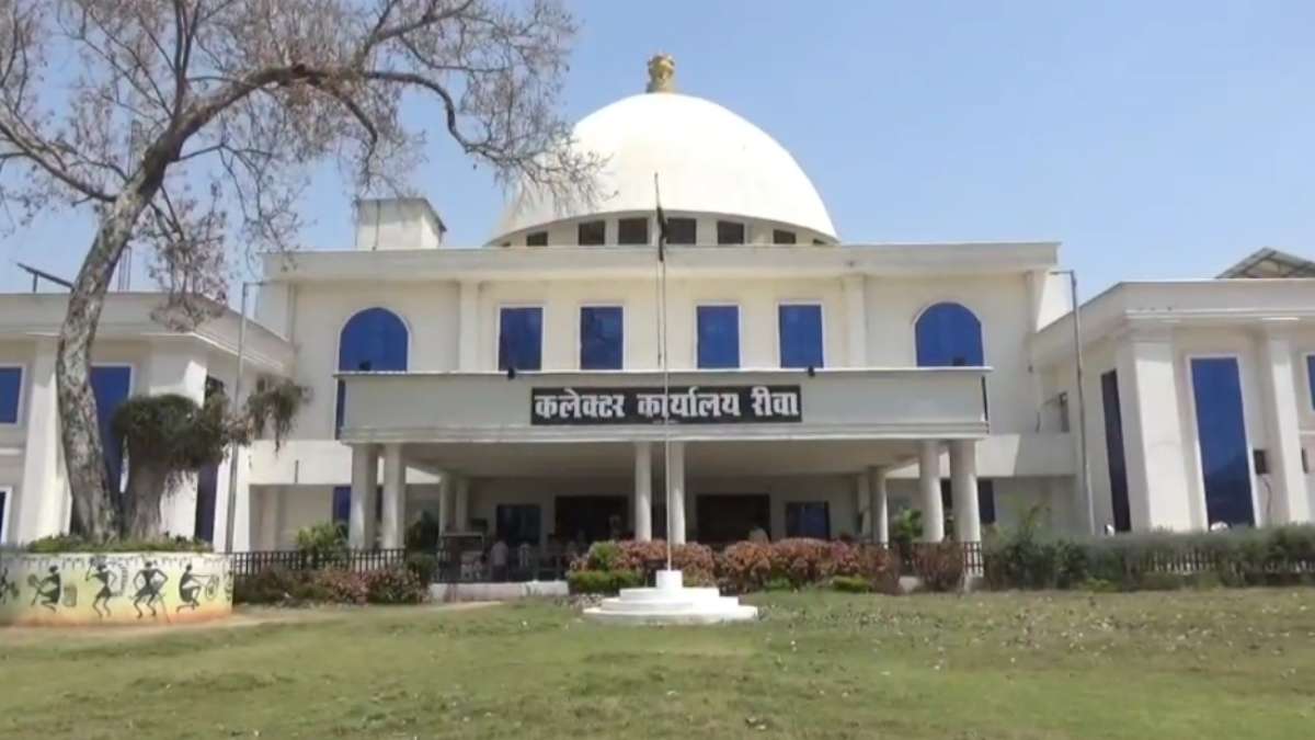 रीवा कलेक्ट्रेट में बड़ा फर्जीवाड़ा: अनुकंपा नियुक्ति के लिए जमा किया फेक सर्टिफिकेट, कलेक्टर ने शुरू की जांच 