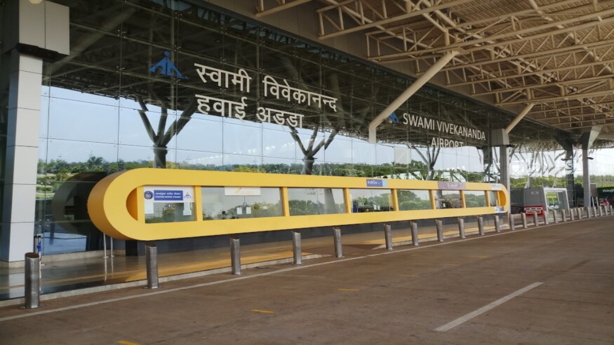 Raipur Airport में लावारिस बैग मिलने से मचा हड़कंप